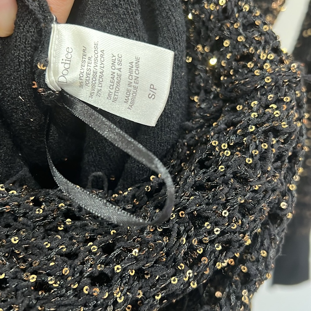 Dodiee GAIA crochet sequin maxi dress in black gold long sleeve - Picture 12 of 15